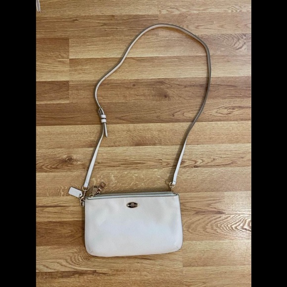 Coach cream crossbody handbag OPEN TO OFFERS - Picture 1 of 3